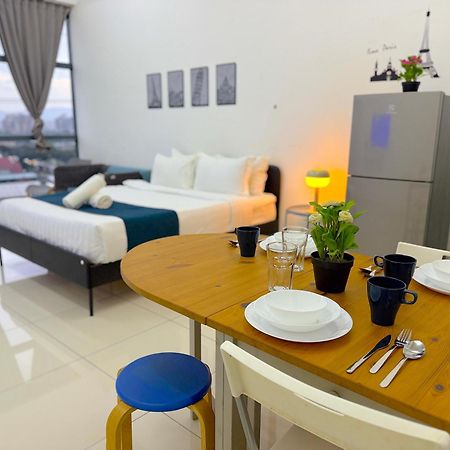 3 Towers Jalan Ampang By Serenity Vacation Homes กัวลาลัมเปอร์ ภายนอก รูปภาพ