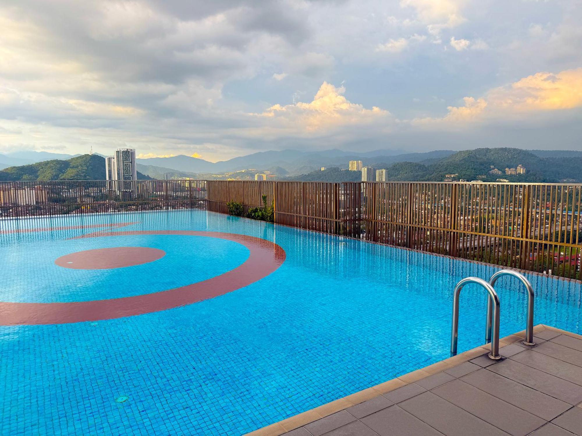 3 Towers Jalan Ampang By Serenity Vacation Homes กัวลาลัมเปอร์ ภายนอก รูปภาพ
