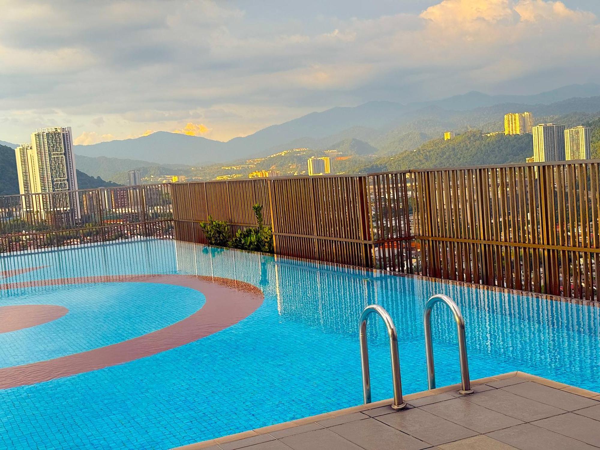 3 Towers Jalan Ampang By Serenity Vacation Homes กัวลาลัมเปอร์ ภายนอก รูปภาพ