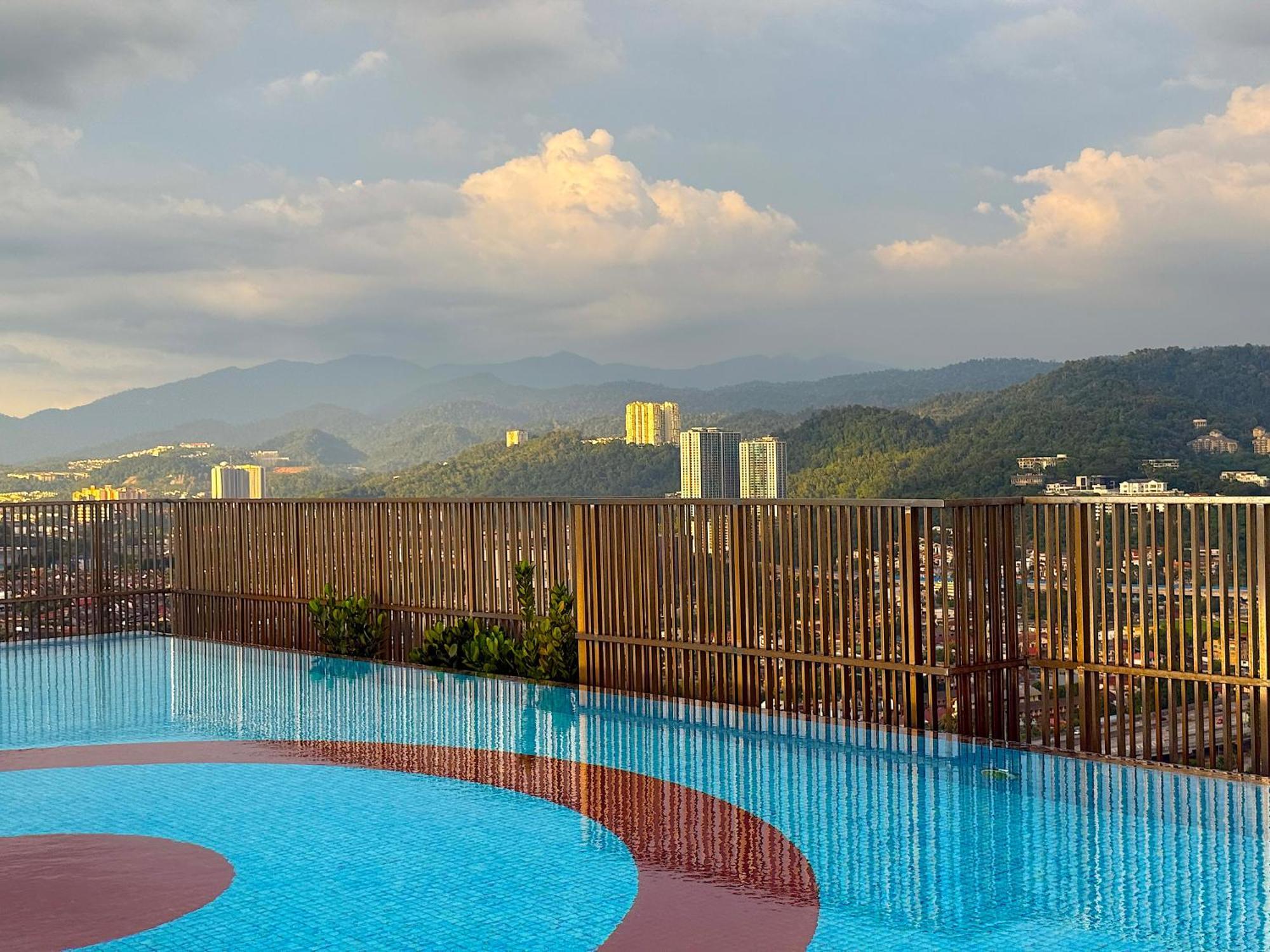 3 Towers Jalan Ampang By Serenity Vacation Homes กัวลาลัมเปอร์ ภายนอก รูปภาพ